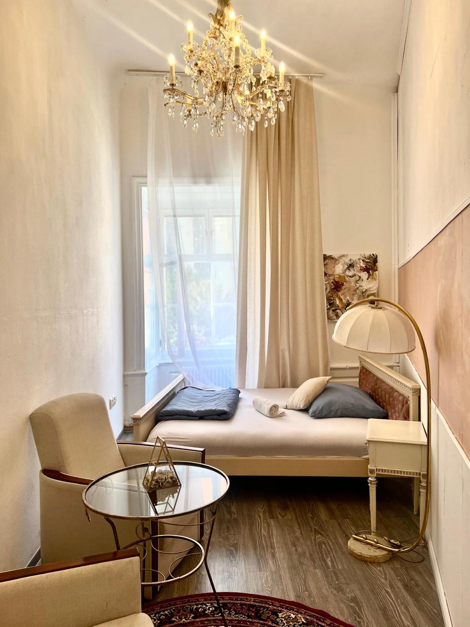 Csaky Palace Bratislava 1 Apartment Bagian luar foto