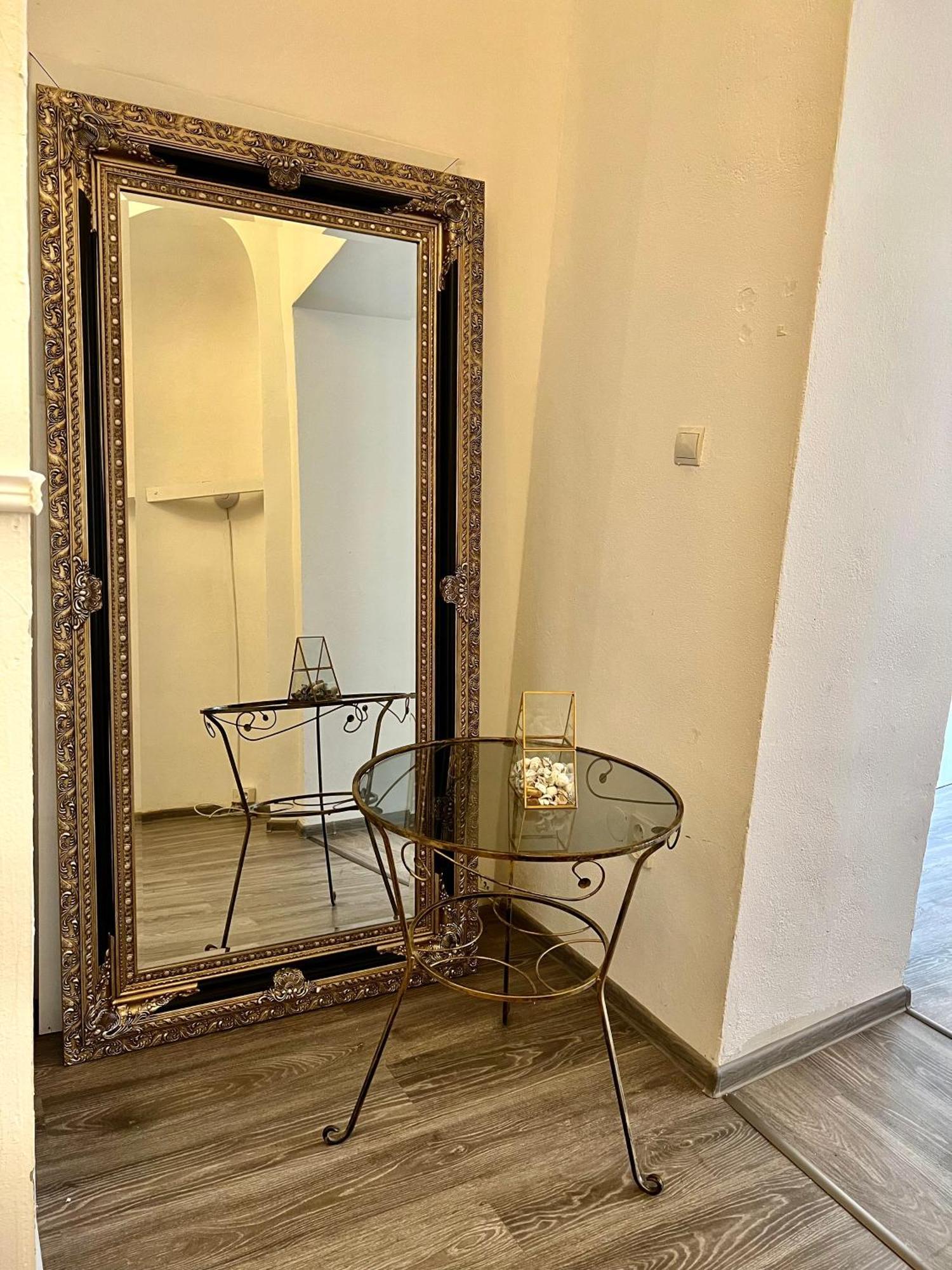 Csaky Palace Bratislava 1 Apartment Bagian luar foto